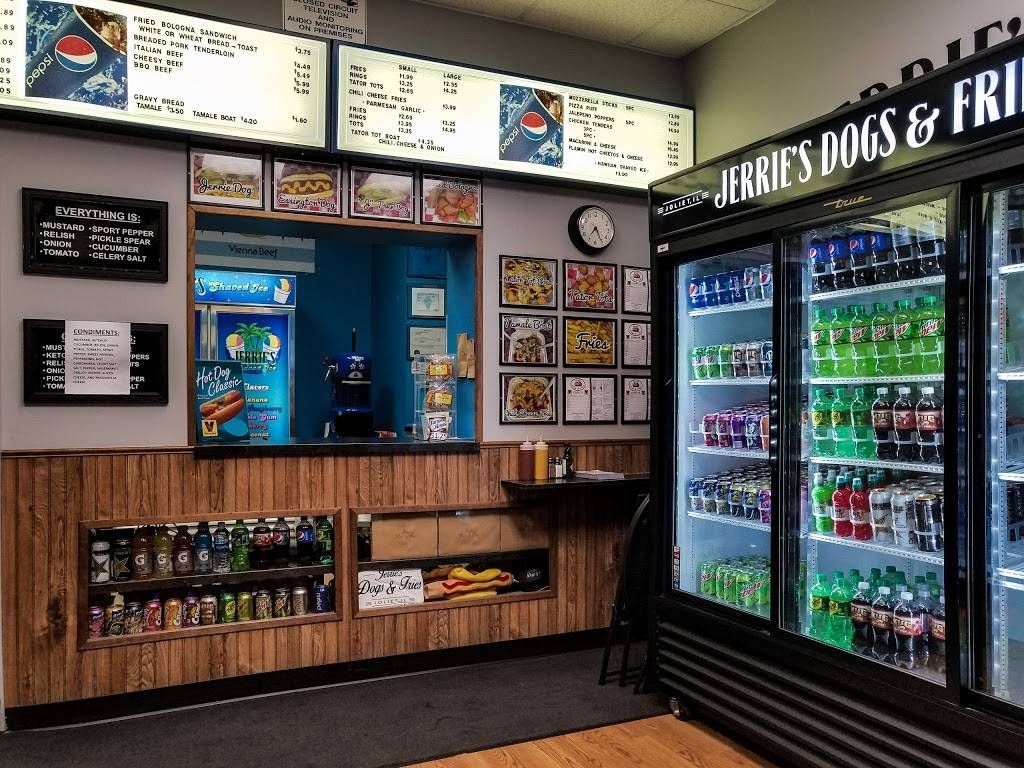 Jerries Dogs & More | restaurant | 1003 Essington Rd, Joliet, IL 60435, USA | 8156661196 OR +1 815-666-1196