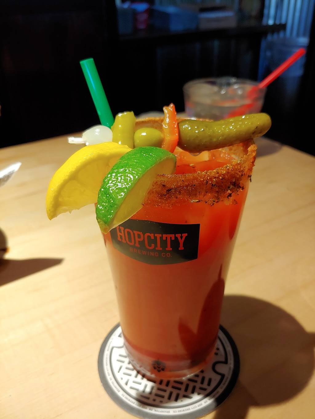 The WORKS Gourmet Burger Bistro | restaurant | 589 Fairway Rd S, Kitchener, ON N2C 1X4, Canada | 5198936600 OR +1 519-893-6600