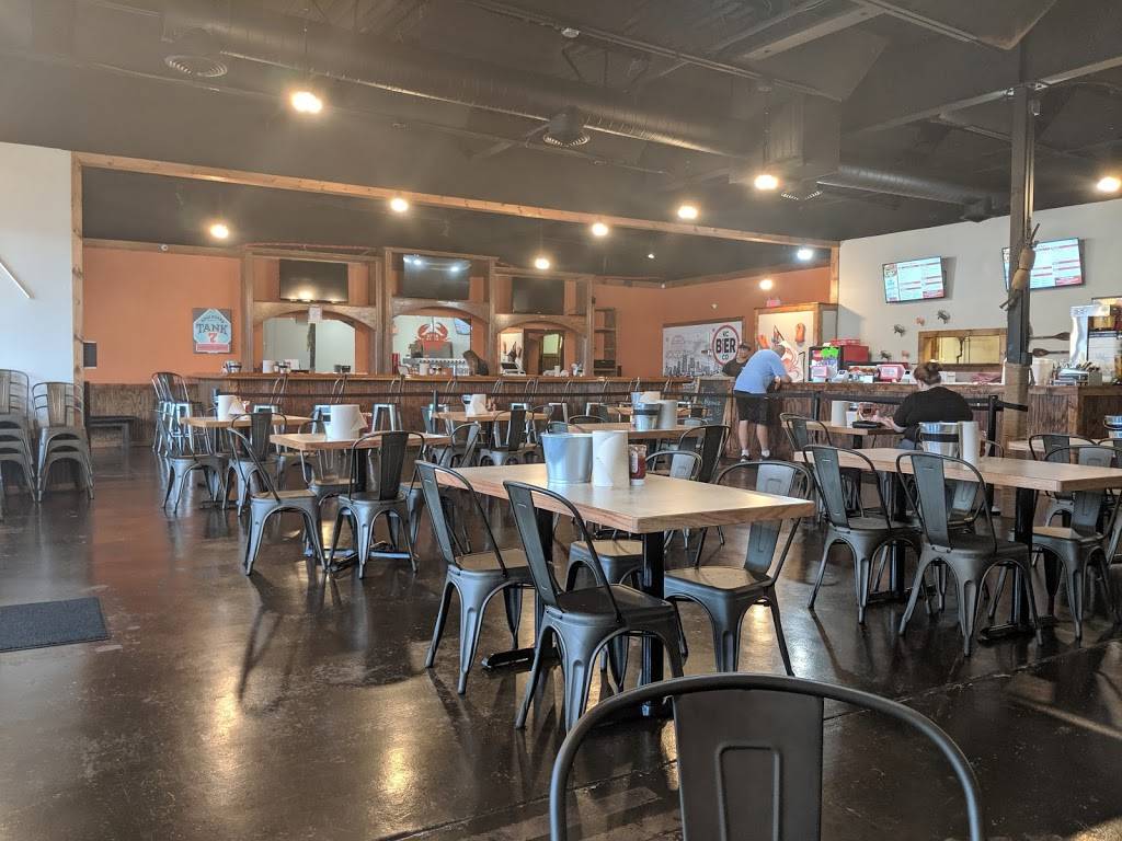 Krab Kingz Lees Summit | restaurant | 320 SW Blue Pkwy, Lees Summit, MO 64063, USA | 8166006305 OR +1 816-600-6305