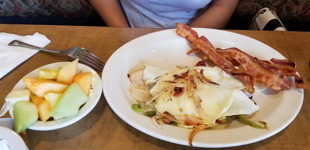 Eatn Park | restaurant | 80 Fort Henry Rd, Triadelphia, WV 26059, USA | 3045479500 OR +1 304-547-9500