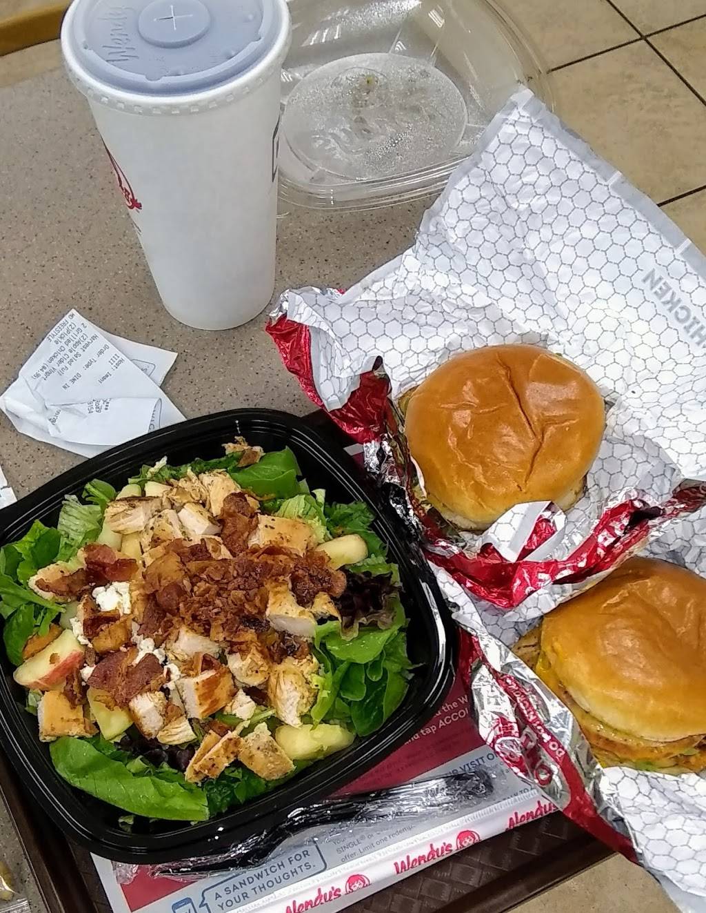 Wendys | restaurant | 399 Franklin Mills Blvd, Philadelphia, PA 19154, USA | 2156327174 OR +1 215-632-7174