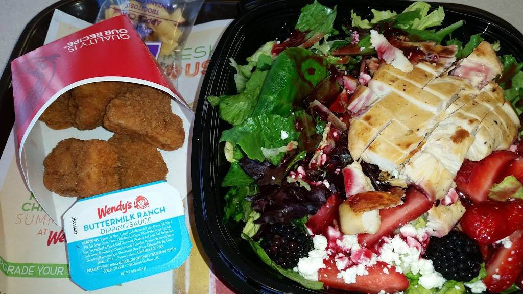 Wendys | restaurant | 8092 Rockcreek Cove, Cordova, TN 38016, USA | 9013727881 OR +1 901-372-7881