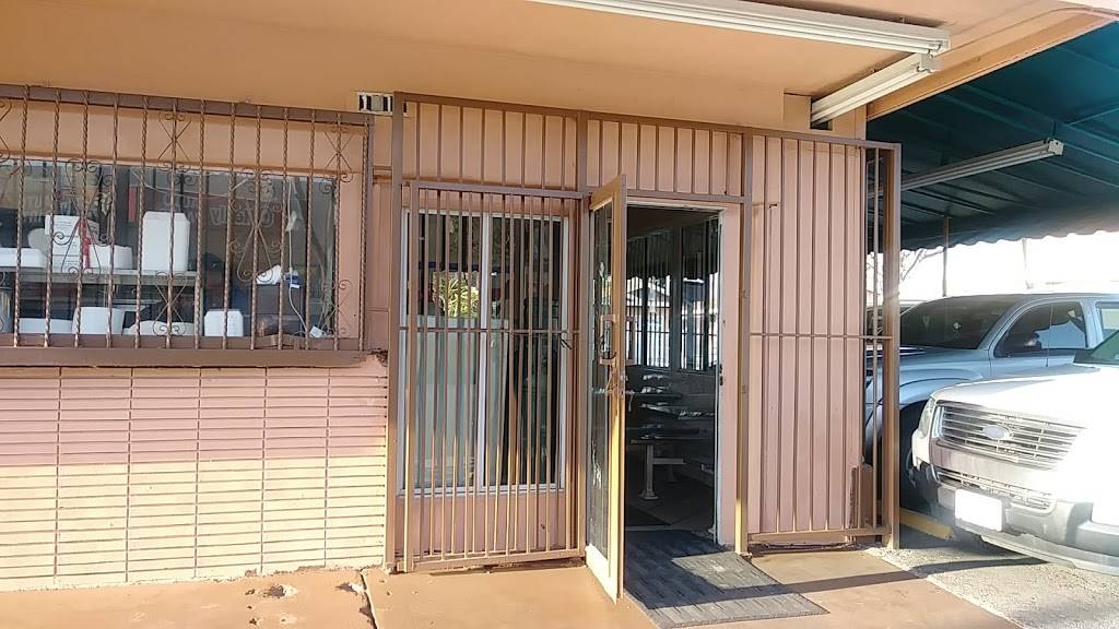 El Señor Taco | restaurant | 1517 E Florence Ave, Los Angeles, CA 90001, USA | 3235824709 OR +1 323-582-4709