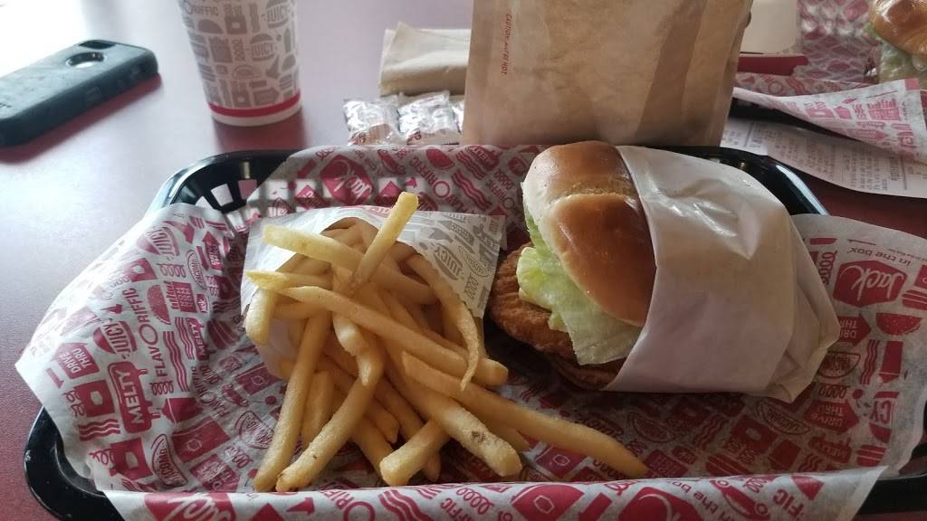 Jack in the Box | restaurant | 3654 Austin Bluffs Pkwy, Colorado Springs, CO 80918, USA | 7199005990 OR +1 719-900-5990