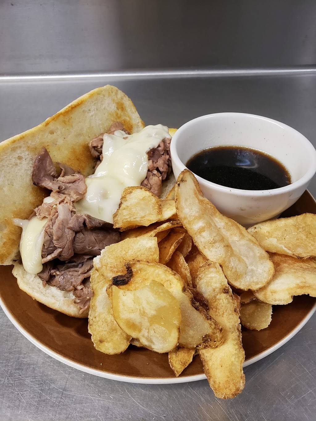 AJs Doolittles | restaurant | 8525 Secor Rd, Lambertville, MI 48144, USA | 7348563838 OR +1 734-856-3838