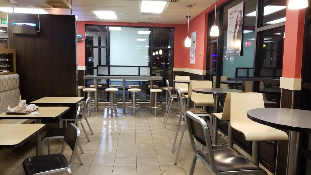 McDonalds | cafe | 10000 Crow Canyon Rd, Danville, CA 94526, USA | 9257368940 OR +1 925-736-8940