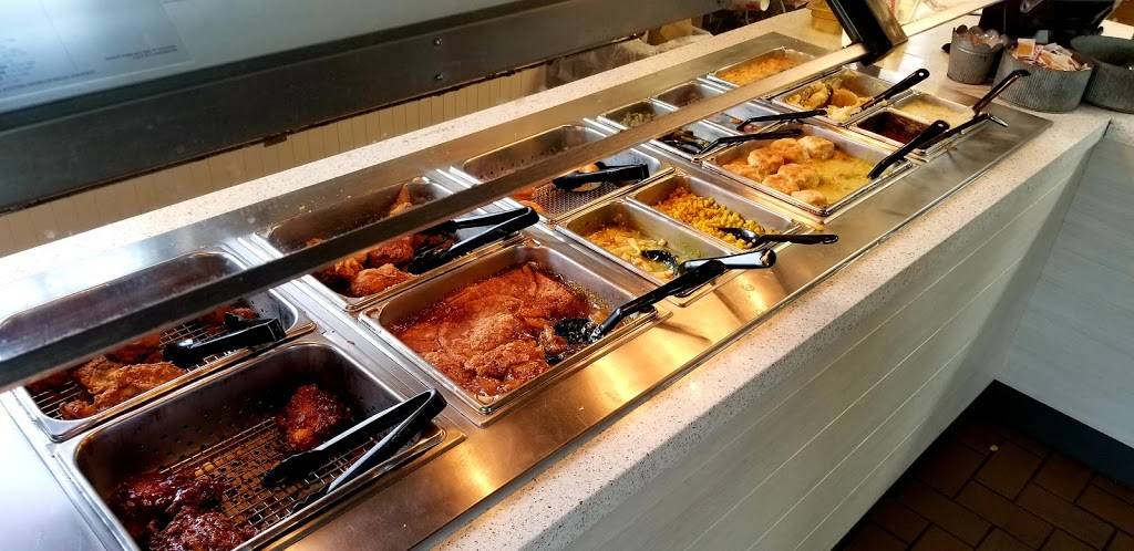 KFC | restaurant | 2540 N 11th St, Lincoln, NE 68521, USA | 4024778585 OR +1 402-477-8585