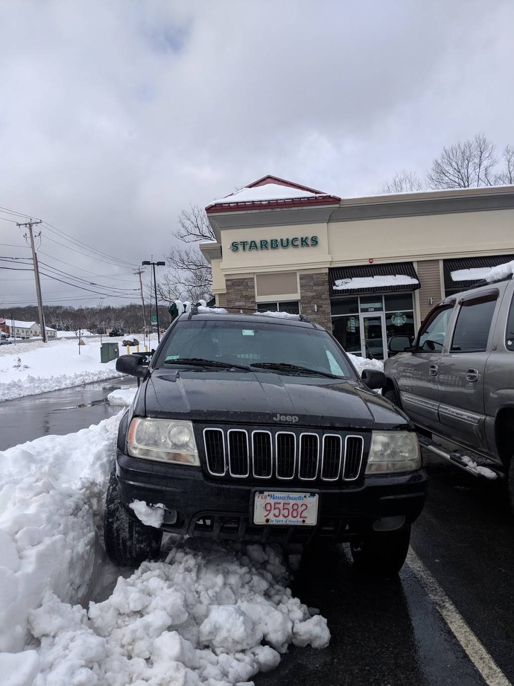 Starbucks | cafe | 22 Galaxy Pass Unit D, Sutton, MA 01590, USA | 5088876735 OR +1 508-887-6735