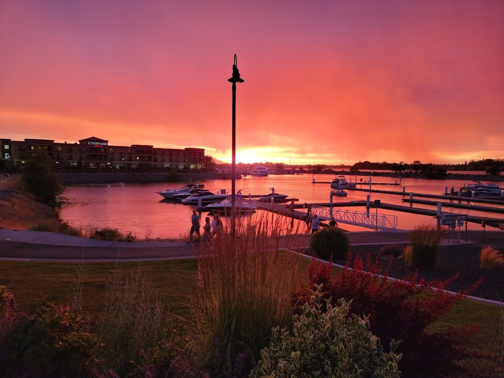 Anthonys at Columbia Point | restaurant | 550 Columbia Point Dr, Richland, WA 99352, USA | 5099463474 OR +1 509-946-3474