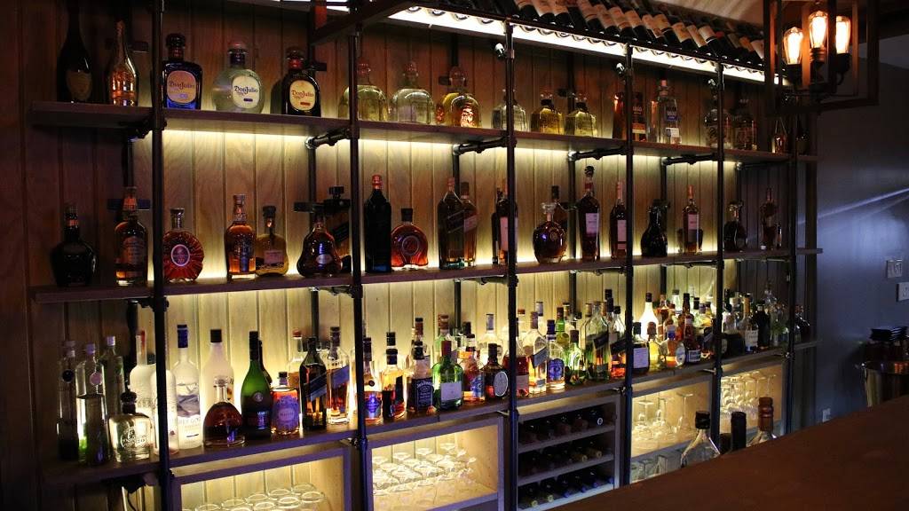 Guira y Tambora | restaurant | 4014 Washington St, Boston, MA 02131, USA | 6173277555 OR +1 617-327-7555