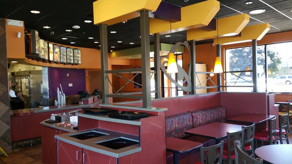 Taco Bell | meal takeaway | 1143 S Mission St, Mt Pleasant, MI 48858, USA | 9897739048 OR +1 989-773-9048