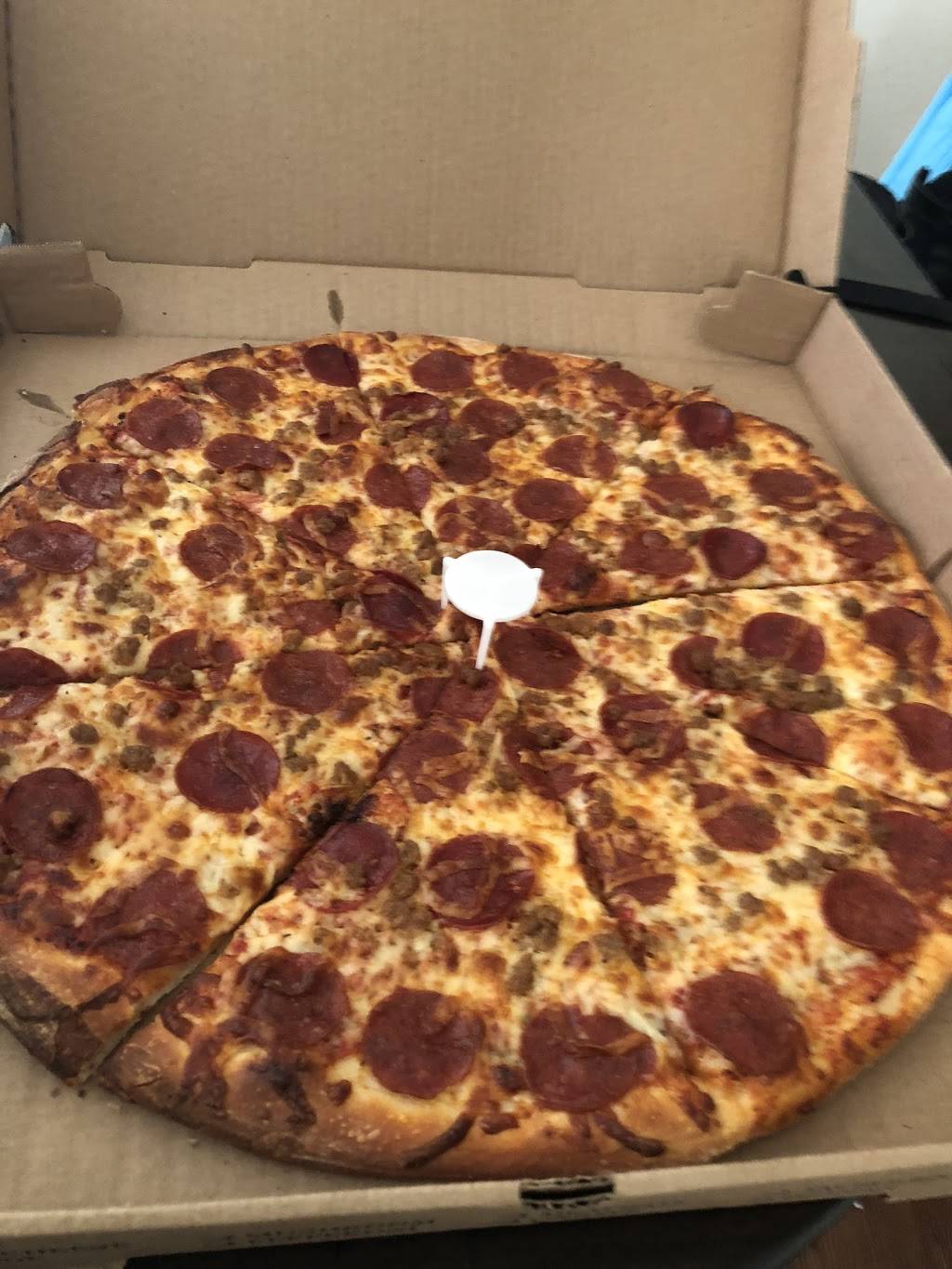 Corner Pizza | restaurant | 1091 Norfolk Ave # 202, Virginia Beach, VA 23451, USA | 7574229494 OR +1 757-422-9494