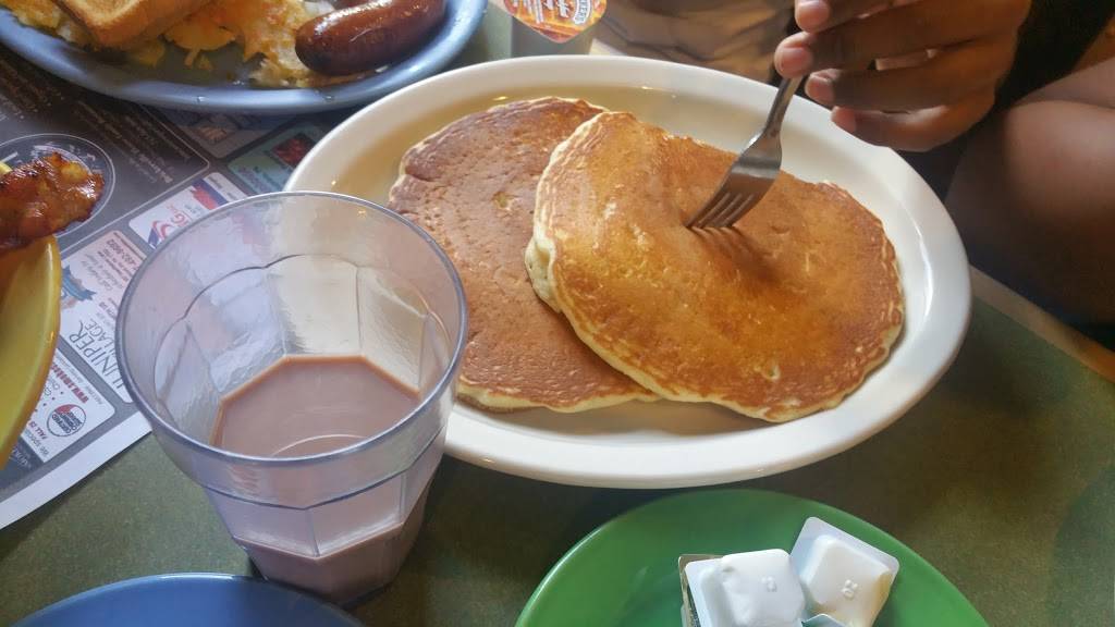 Silver Spring Family Restaurant | restaurant | 3653 Marietta Ave, Lancaster, PA 17601, USA | 7172855974 OR +1 717-285-5974