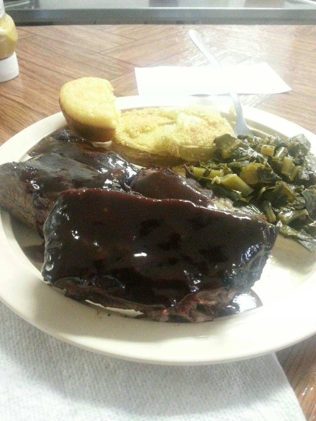 C&W Cafe | restaurant | 1501 E 23rd St, Chattanooga, TN 37404, USA | 4236246431 OR +1 423-624-6431