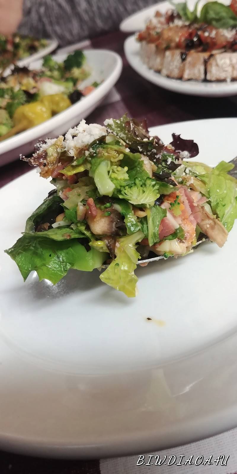 Lornas Italian Kitchen | restaurant | 3945 Governor Dr, San Diego, CA 92122, USA | 8584520661 OR +1 858-452-0661