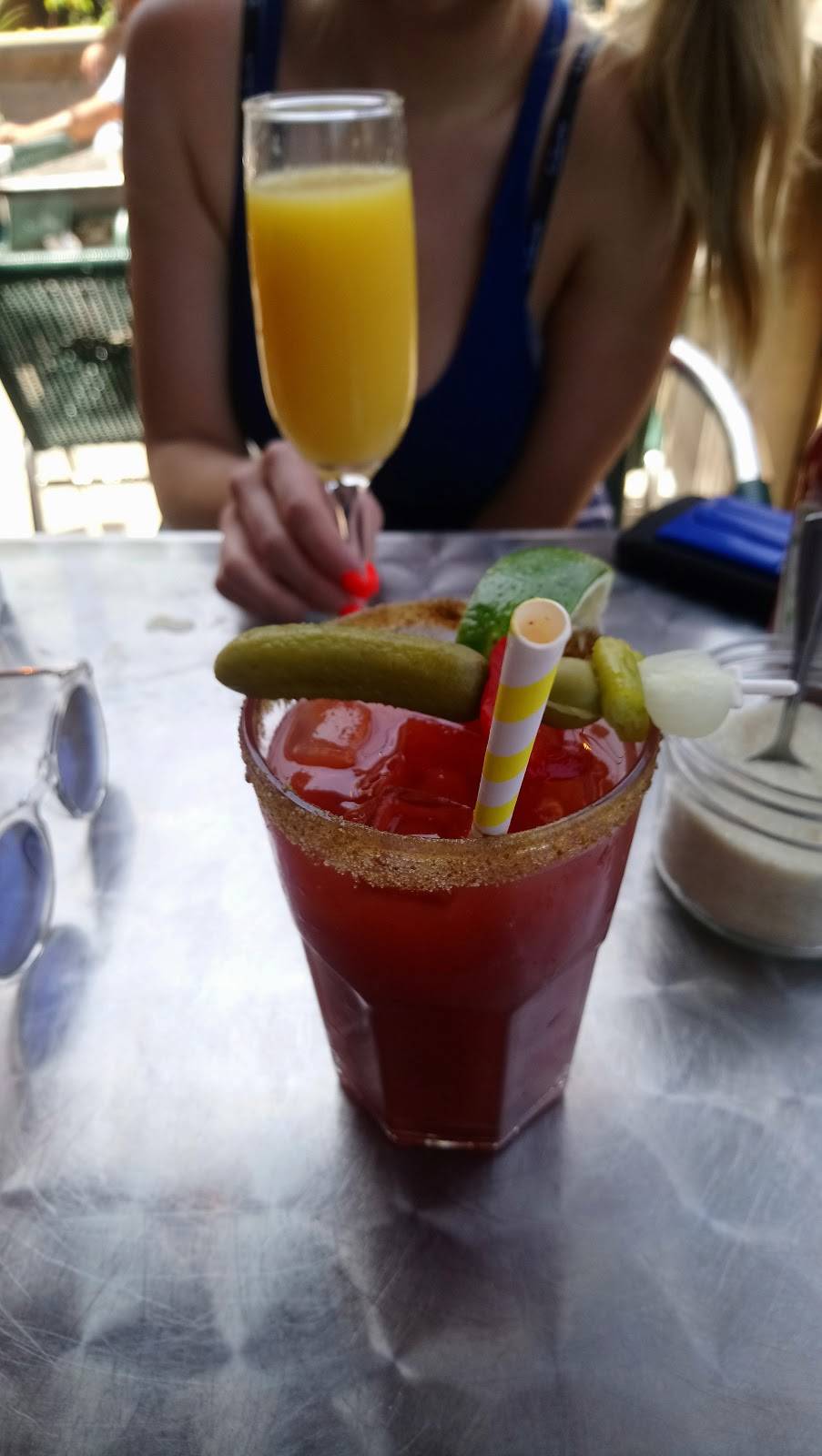 DeSotos Eatery | restaurant | 1079 St Clair Ave W, Toronto, ON M6E 1A6, Canada | 4166512109 OR +1 416-651-2109