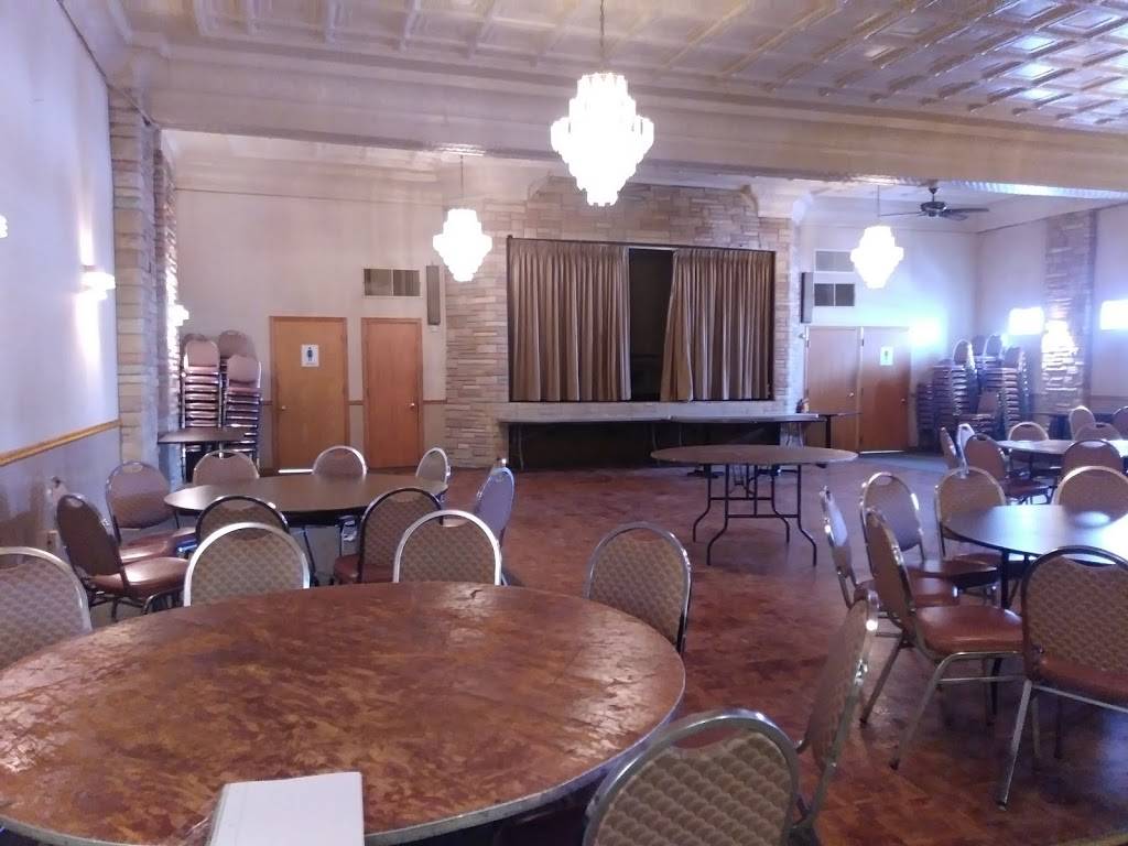 Steves Lounge (Catering By Steves) | restaurant | 13200 S Baltimore Ave, Chicago, IL 60633, USA | 7736461071 OR +1 773-646-1071