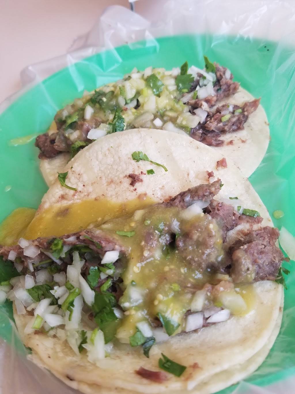 Tacos El Palomas | restaurant | 4708-4772 E, Rosecrans Ave, Compton, CA 90221, USA | 5626762304 OR +1 562-676-2304