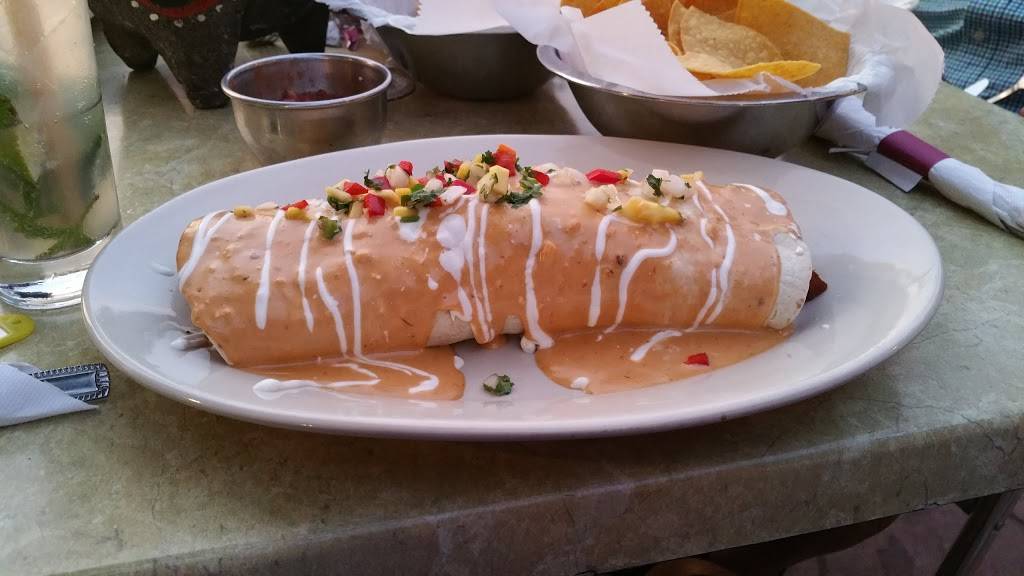 Plaza Azteca | restaurant | 3260 Berlin Turnpike, Newington, CT 06111, USA | 8604369708 OR +1 860-436-9708