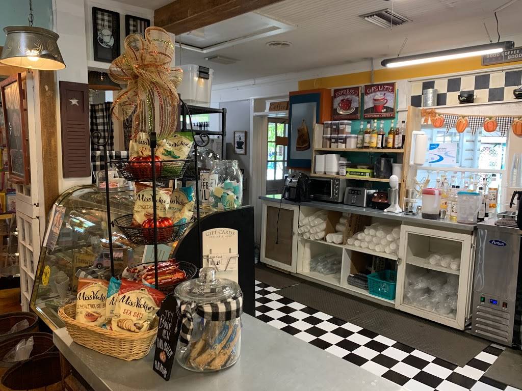 The Coffee Mill | cafe | 13128 Indian Rocks Rd, Largo, FL 33774, USA | 7275956717 OR +1 727-595-6717