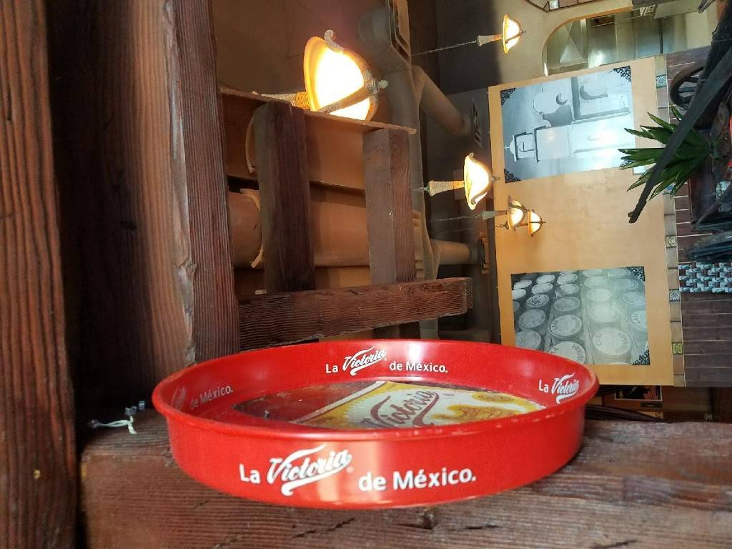 Frank and Lupes Ahwatukee | restaurant | 4909 E Chandler Blvd, Phoenix, AZ 85048, USA | 4802489510 OR +1 480-248-9510