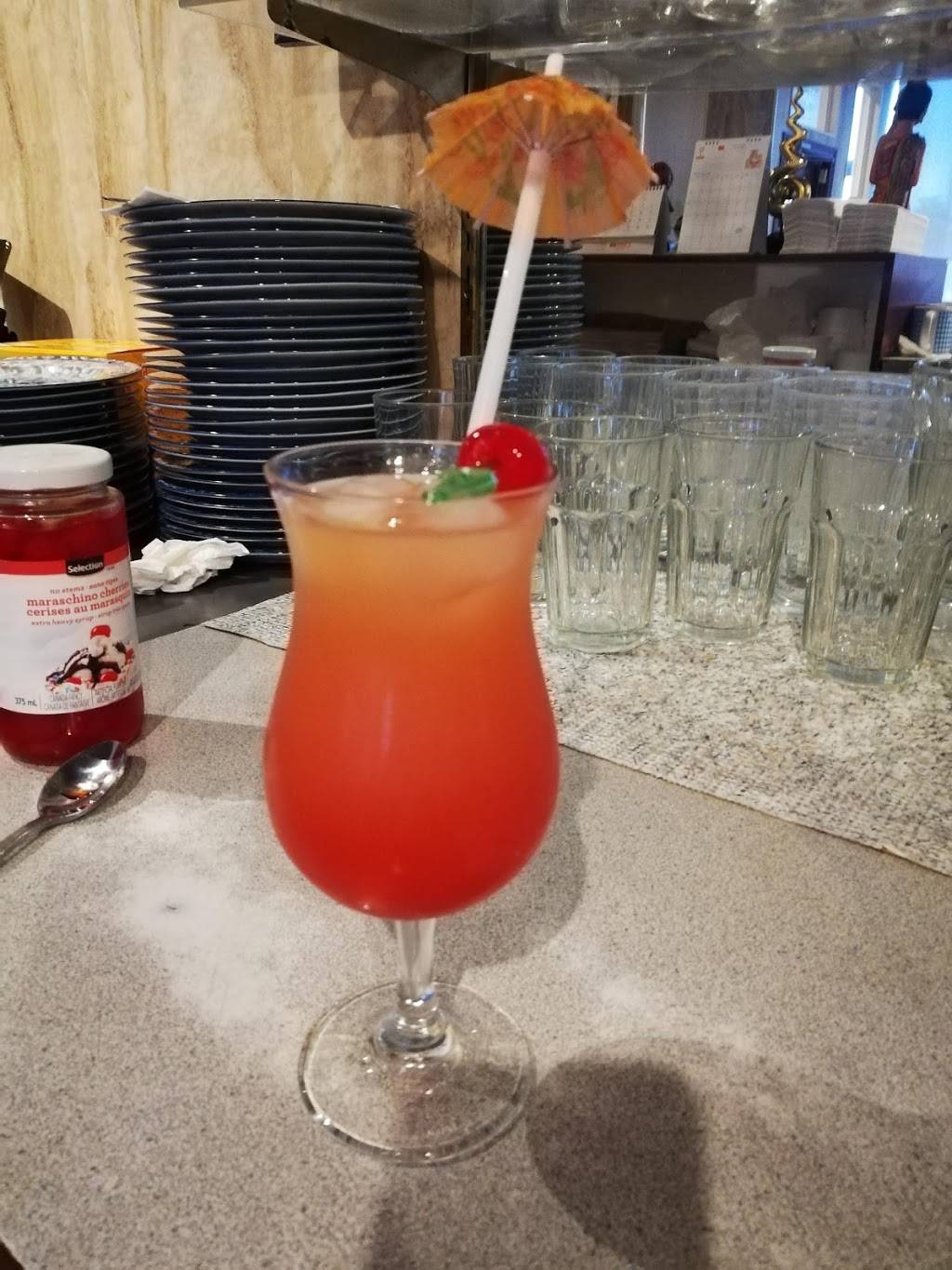 Thai Golden Bell Restaurant | restaurant | 16925 Yonge St, Newmarket, ON L3Y 5Y1, Canada | 9059540954 OR +1 905-954-0954