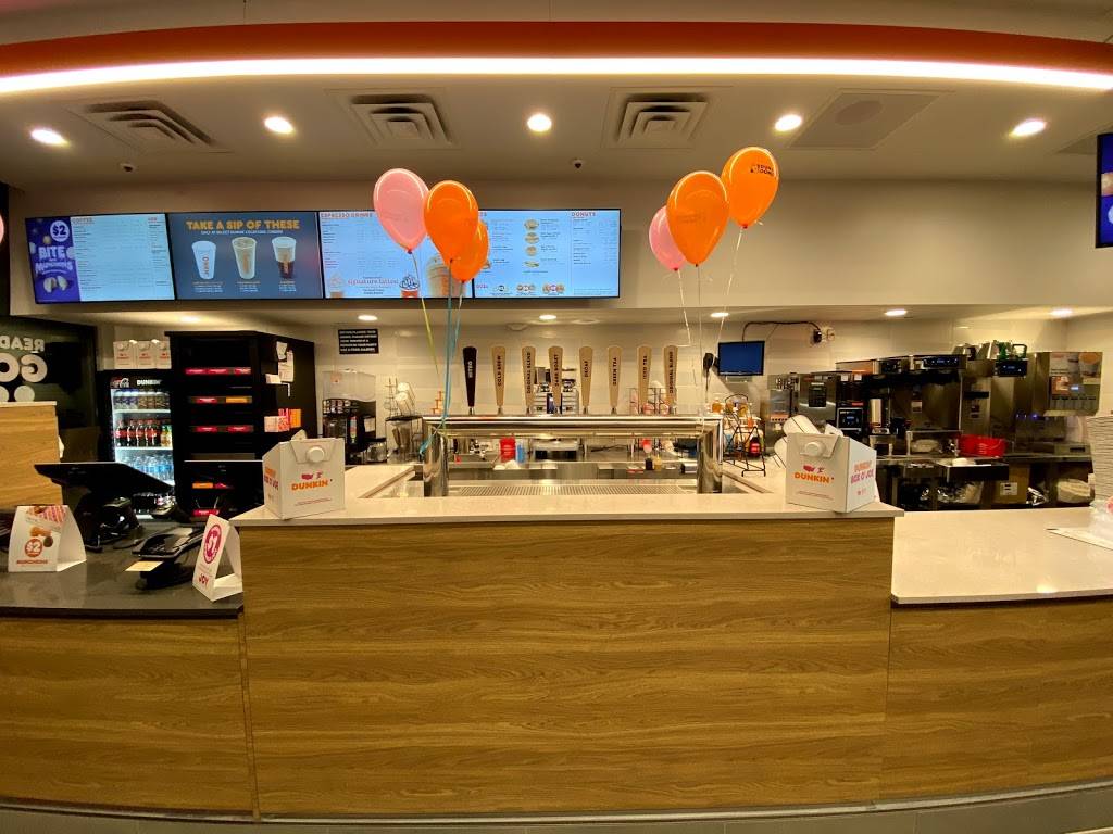 Dunkin | bakery | 143 Snelling Ave N, St Paul, MN 55104, USA | 6512078595 OR +1 651-207-8595