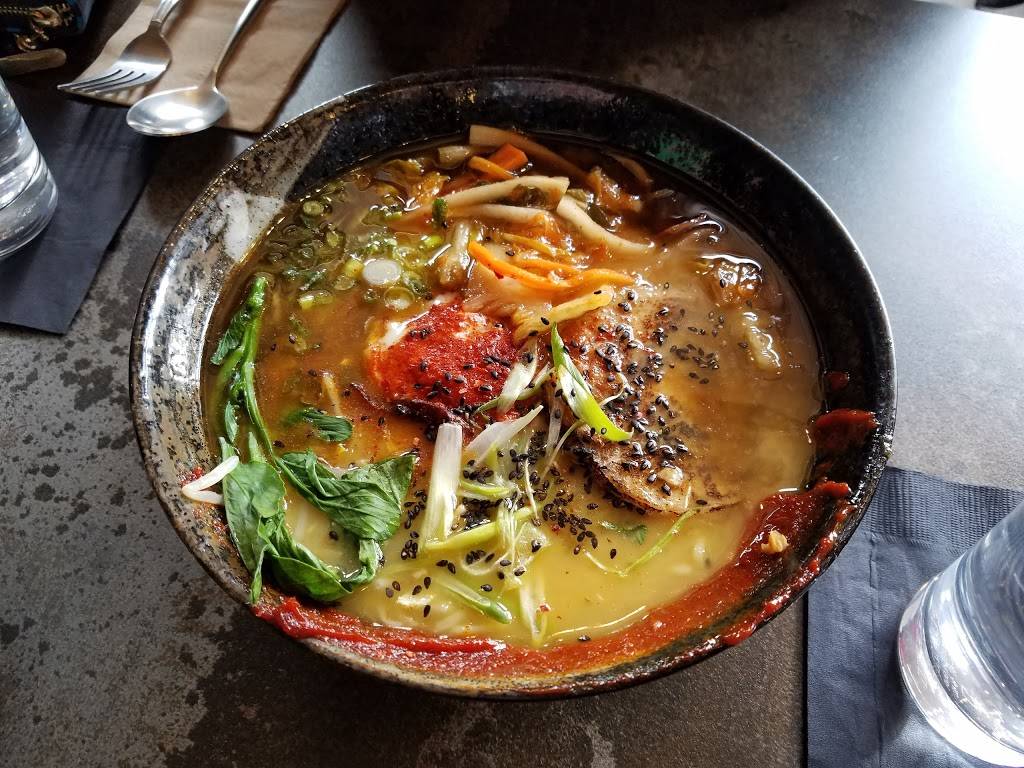 Tori | restaurant | 603 W 7th Pl, St Paul, MN 55102, USA | 6513405866 OR +1 651-340-5866