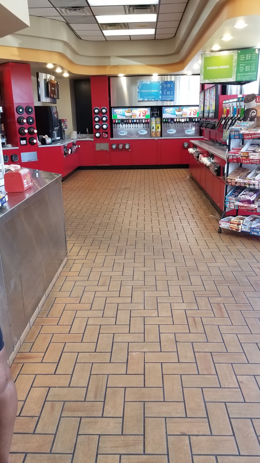 Dodges | restaurant | 1710 E 9 Mile Rd, Pensacola, FL 32514, USA | 8505057773 OR +1 850-505-7773