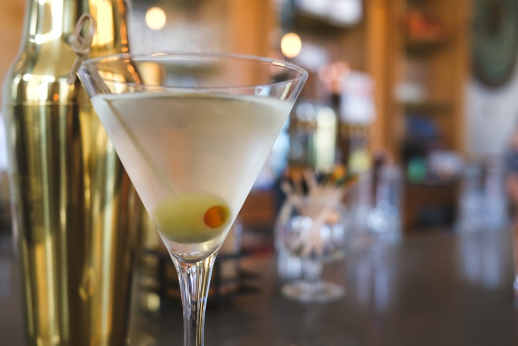 The 1 Food & Spirits | restaurant | 1 S Main St, Akron, OH 44308, USA | 3309834905 OR +1 330-983-4905