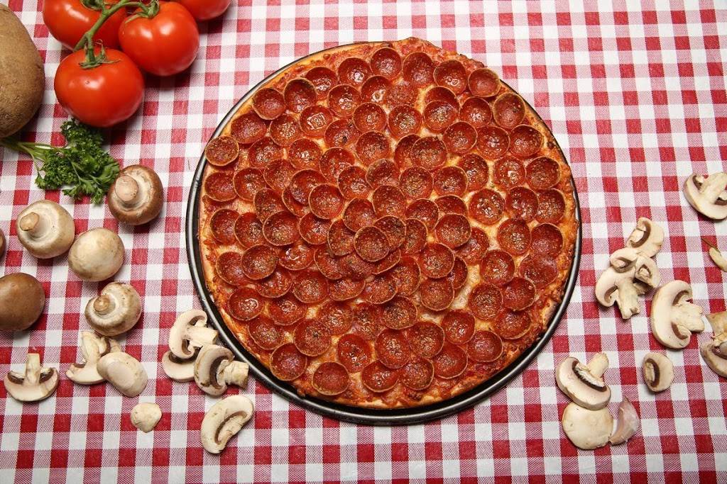 Pizza Cottage | restaurant | 3938 Pond View Drive, Zanesville, OH 43701, USA | 7404556000 OR +1 740-455-6000