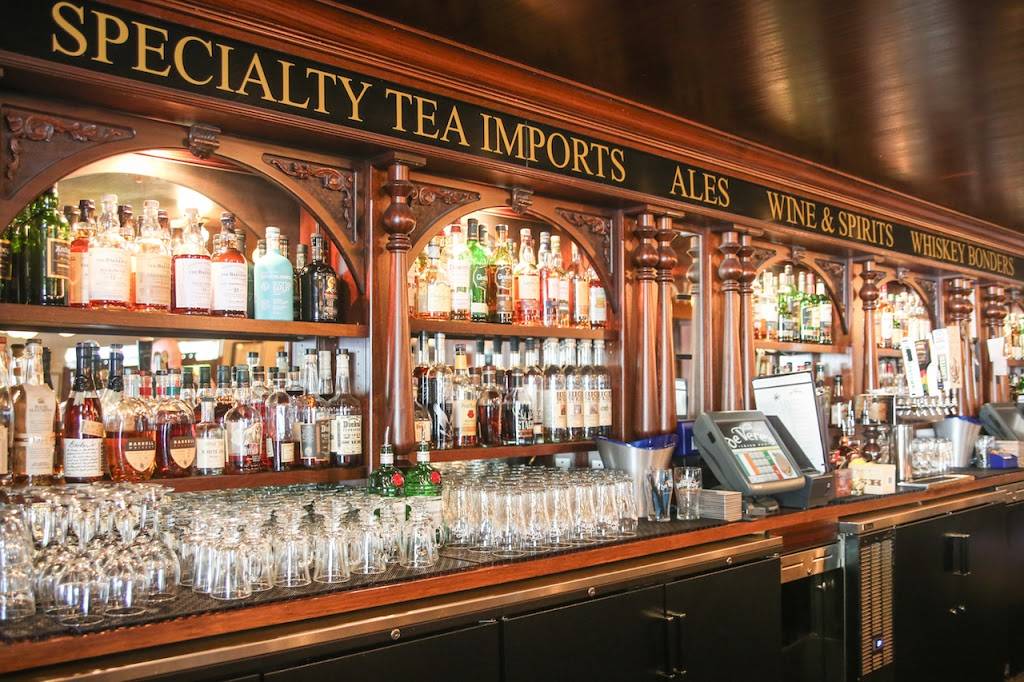 de Veres Irish Pub | restaurant | 217 E St, Davis, CA 9616, USA | 5302045533 OR +1 530-204-5533