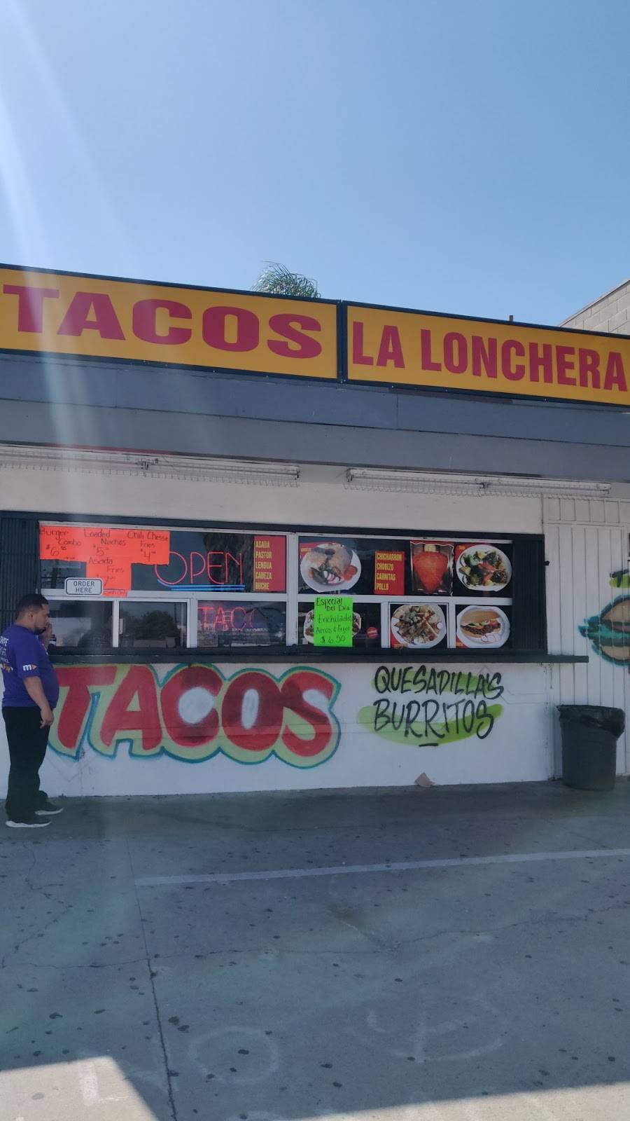 Tacos La Lonchera | restaurant | 3312 W Florence Ave, Los Angeles, CA 90043, USA | 3106861921 OR +1 310-686-1921