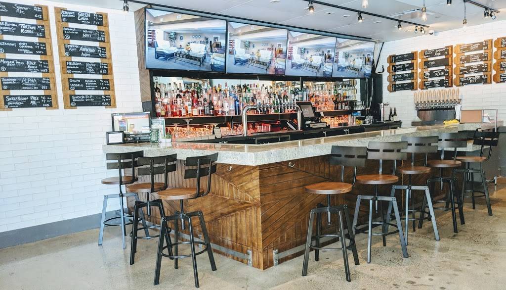 Lido Bar + Grill | restaurant | Inside Clarion Hotel, 1050 Burnett Ave, Concord, CA 94520, USA | 9252703487 OR +1 925-270-3487