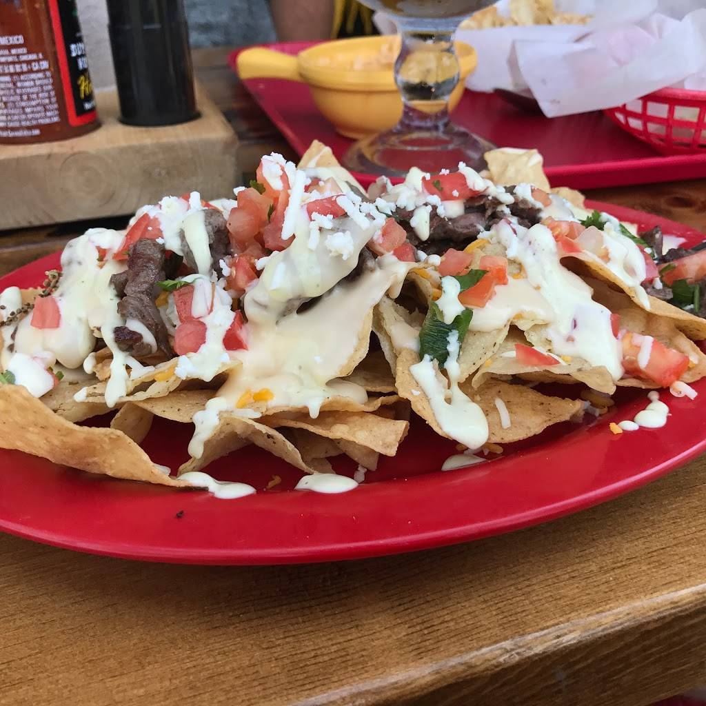 Fuzzys Taco Shop | restaurant | 5621 E. Fowler Avenue Units 201-207, Tampa, FL 33617, USA | 8136445281 OR +1 813-644-5281