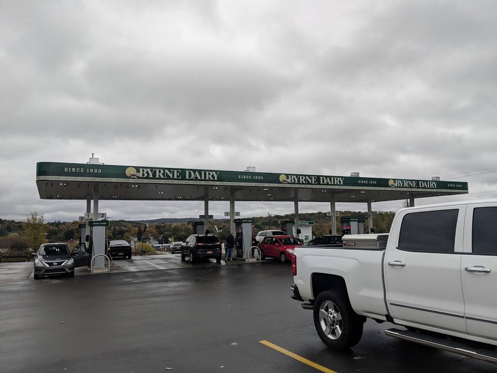 Byrne Dairy and Deli | bakery | 5829 US-20, Lafayette, NY 13084, USA | 3156773623 OR +1 315-677-3623