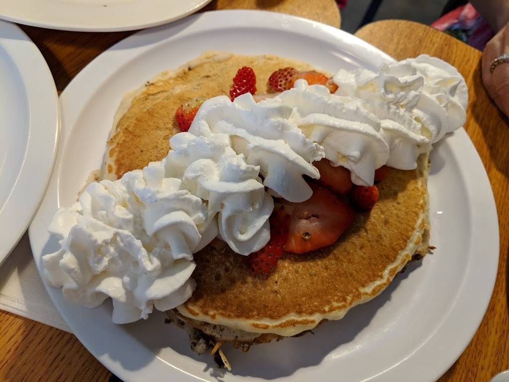 Sylvains Cafe | restaurant | 1634 SE 3rd Ct, Deerfield Beach, FL 33441, USA | 9544818600 OR +1 954-481-8600