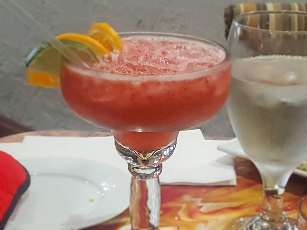 Xamana Kitchen Lounge | restaurant | 1847 Pulaski Hwy, Bear, DE 19701, USA | 3023659430 OR +1 302-365-9430