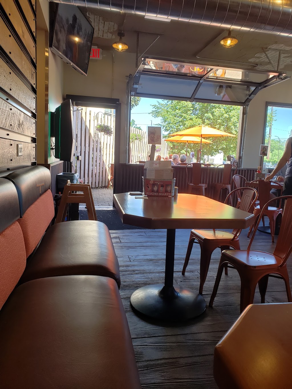 The Tipsy Steer Hiawatha | restaurant | 5000 Hiawatha Ave, Minneapolis, MN 55417, USA | 6123535945 OR +1 612-353-5945