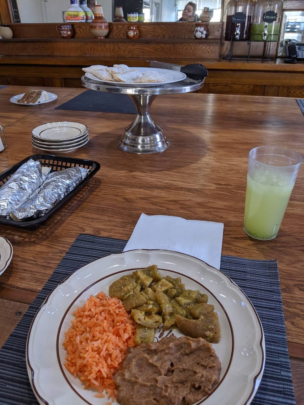 La Sierra | restaurant | 1702 S 10th St, Omaha, NE 68108, USA | 4023429531 OR +1 402-342-9531