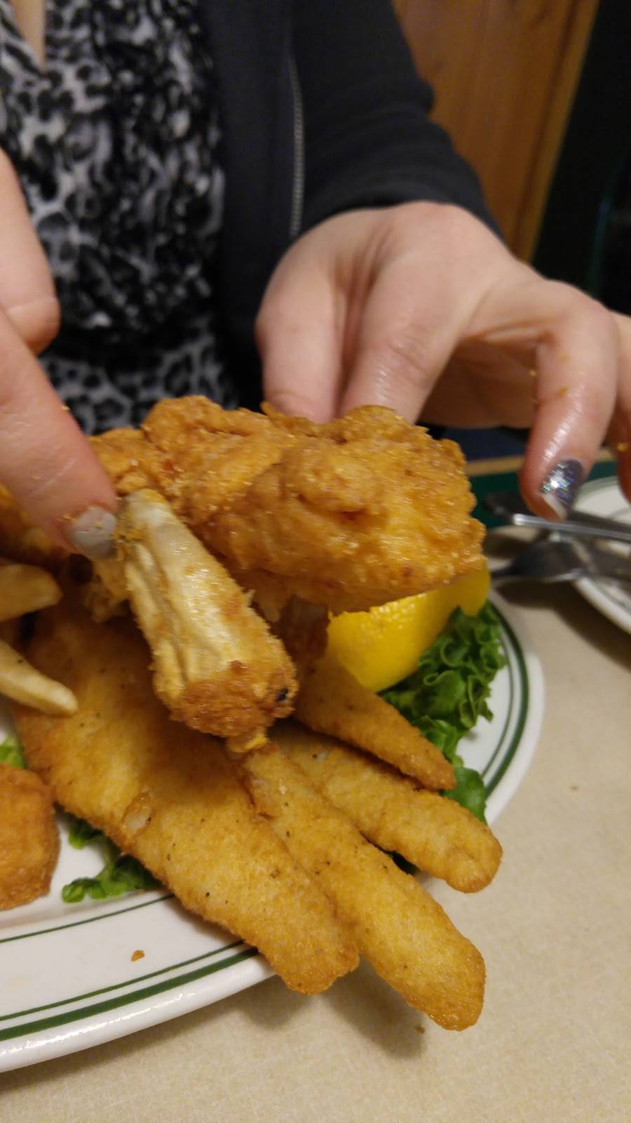 Erie Restaurant & Bar | restaurant | 9788 S Dixie Hwy, Erie, MI 48133, USA | 7348484935 OR +1 734-848-4935