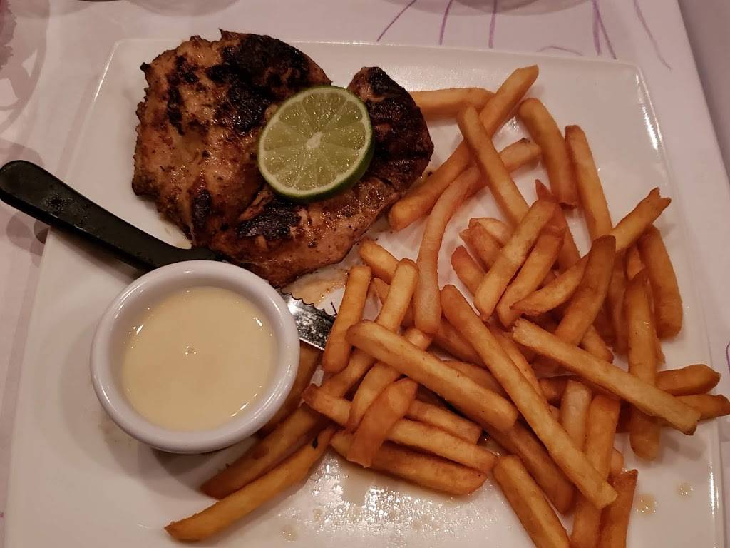 The Moon Under Water | restaurant | 332 Beach Dr NE, St. Petersburg, FL 33701, USA | 7278966160 OR +1 727-896-6160