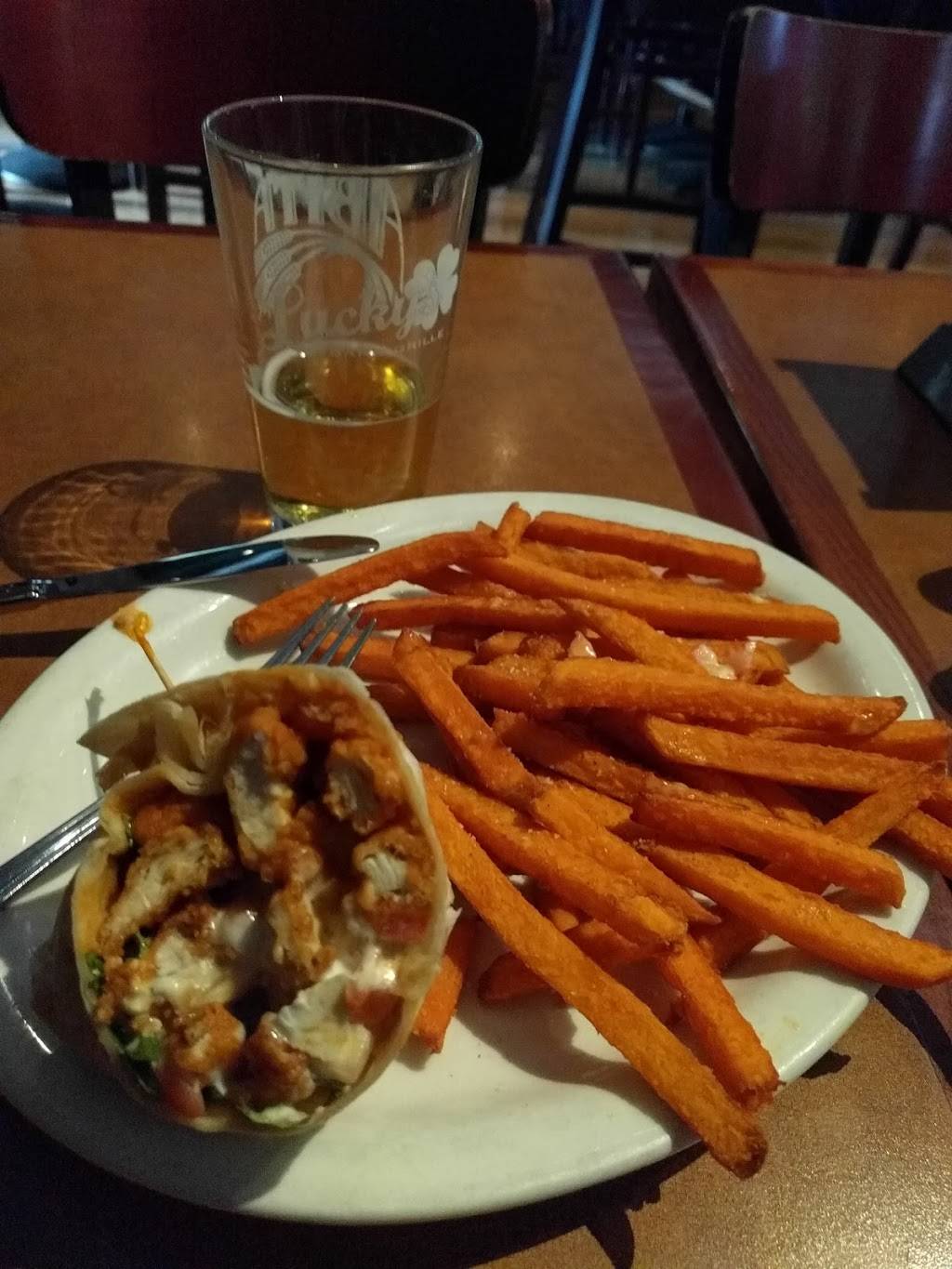 Luckys Bar & Grille | restaurant | 1175 Warren Ave, East Providence, RI 02914, USA | 4014316500 OR +1 401-431-6500