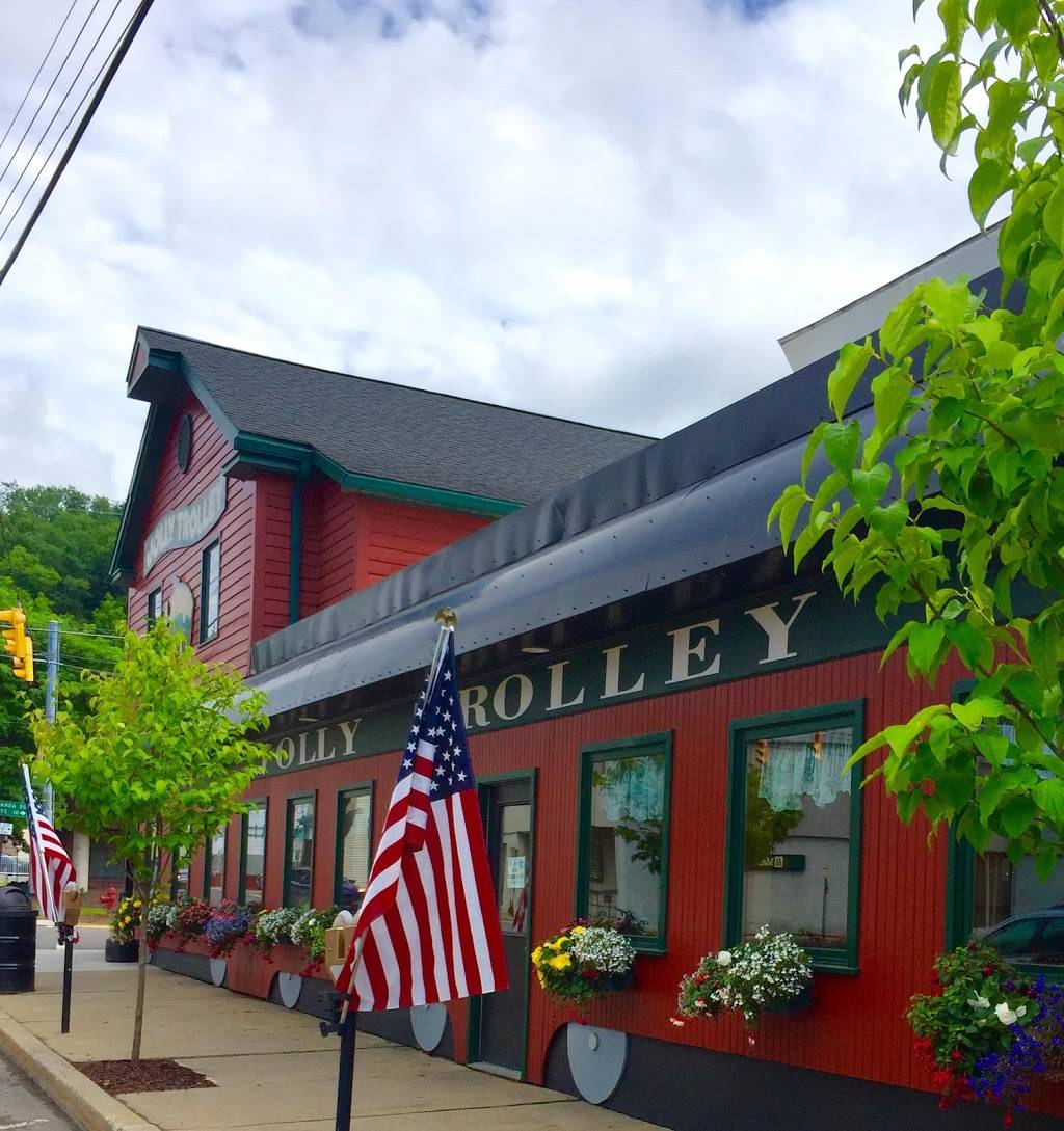 Jolly Trolley | restaurant | 101 W Main St, Dushore, PA 18614, USA | 5709287719 OR +1 570-928-7719