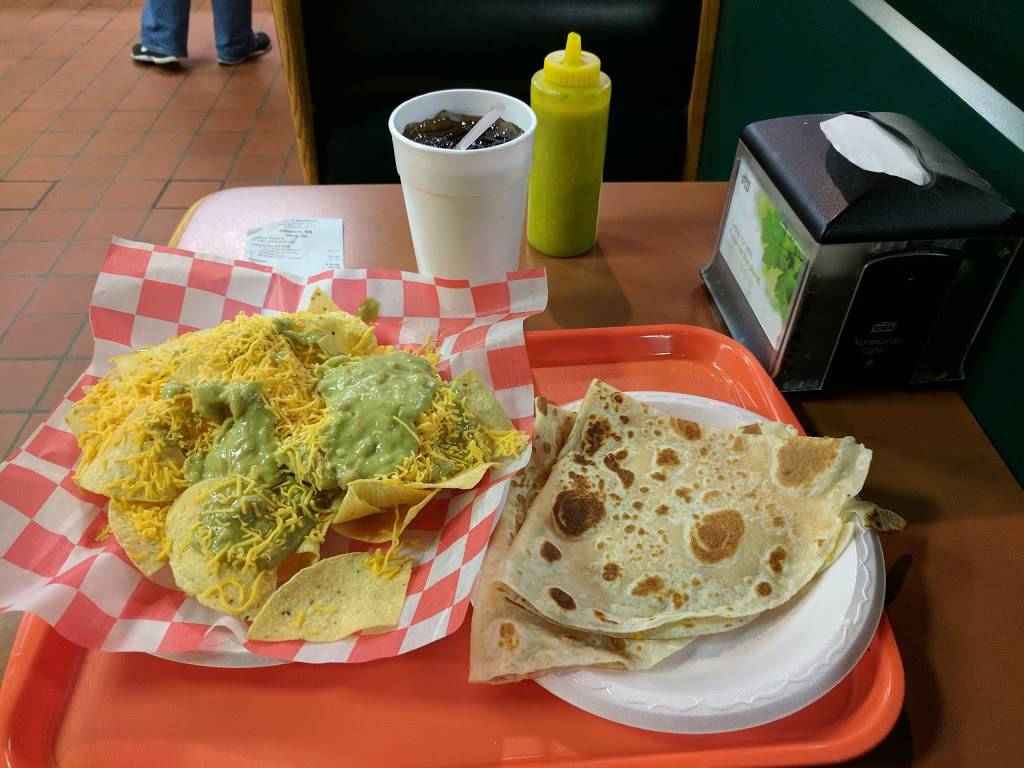 Lalos Express | restaurant | 2051 S Seneca St, Wichita, KS 67213, USA | 3162649500 OR +1 316-264-9500