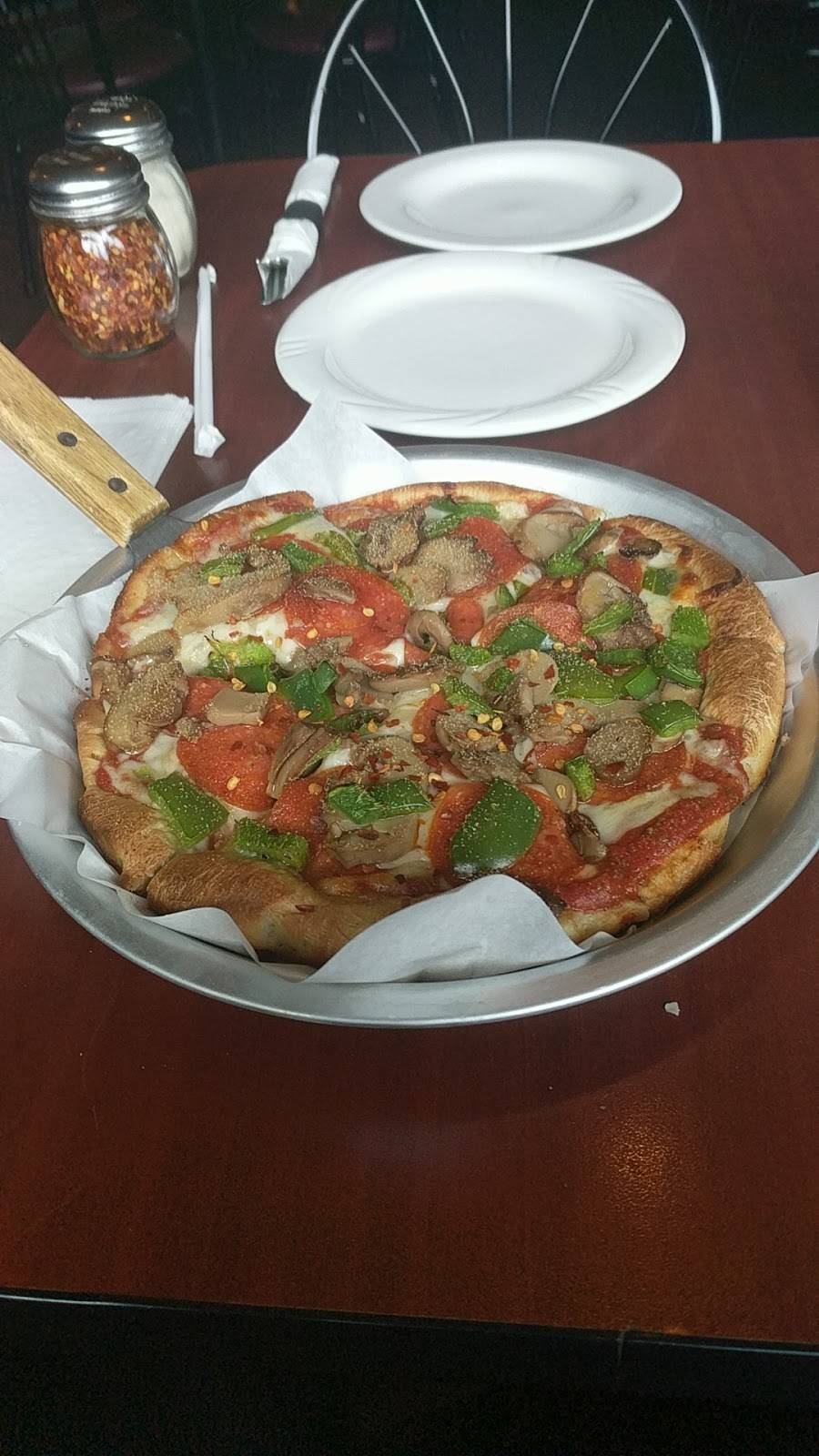 Pasta Lears Pizzeria & Deli | restaurant | 6310 Engle Rd #3501, Brook Park, OH 44142, USA | 2164331976 OR +1 216-433-1976