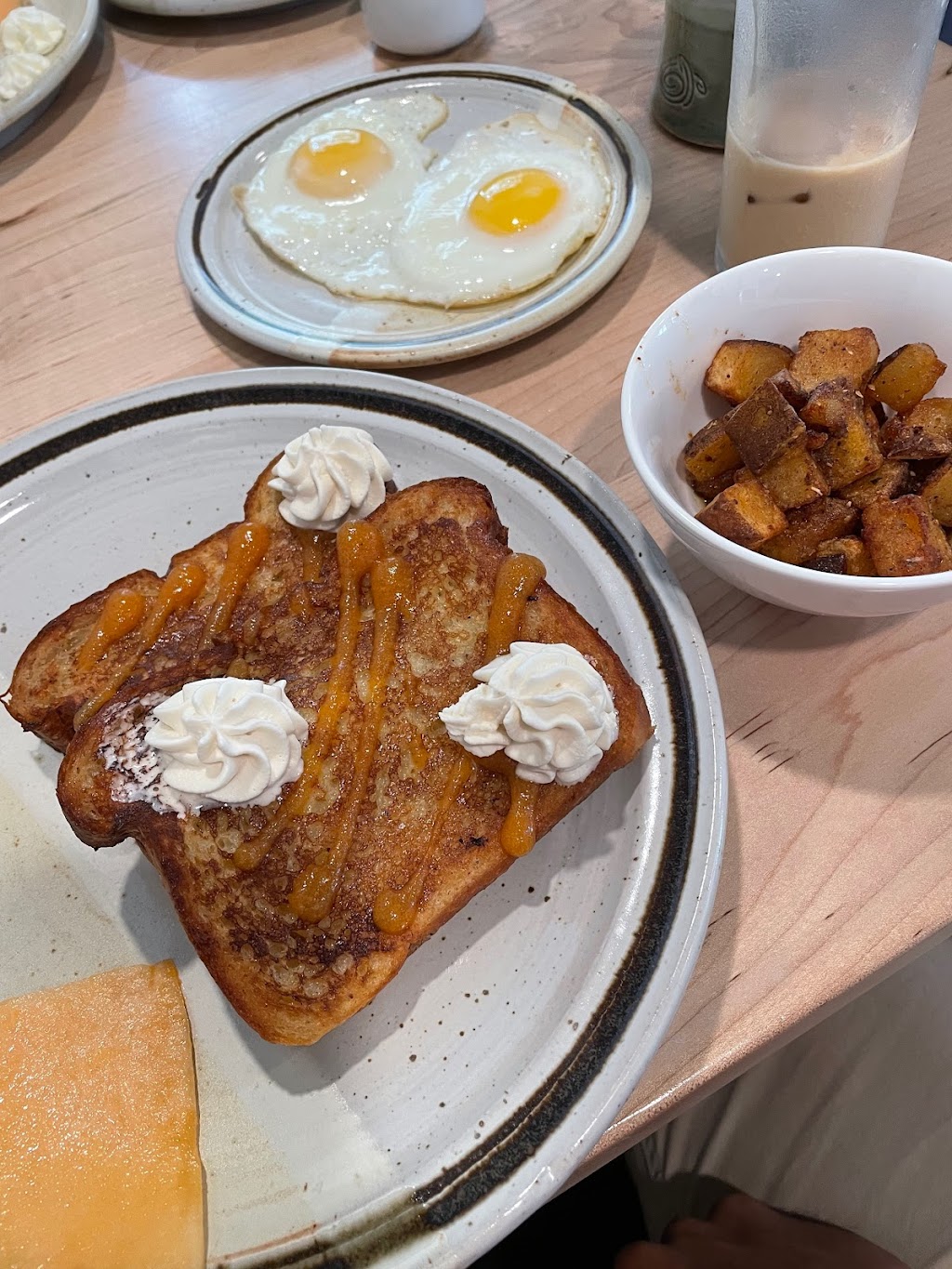 Oak Hill Cafe and Farm | restaurant | 2510 Poinsett Hwy, Greenville, SC 29609, USA | 8646311397 OR +1 864-631-1397