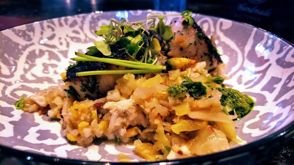 Raven & Lily | restaurant | 120 W Mulberry St, Collierville, TN 38017, USA | 9012864575 OR +1 901-286-4575