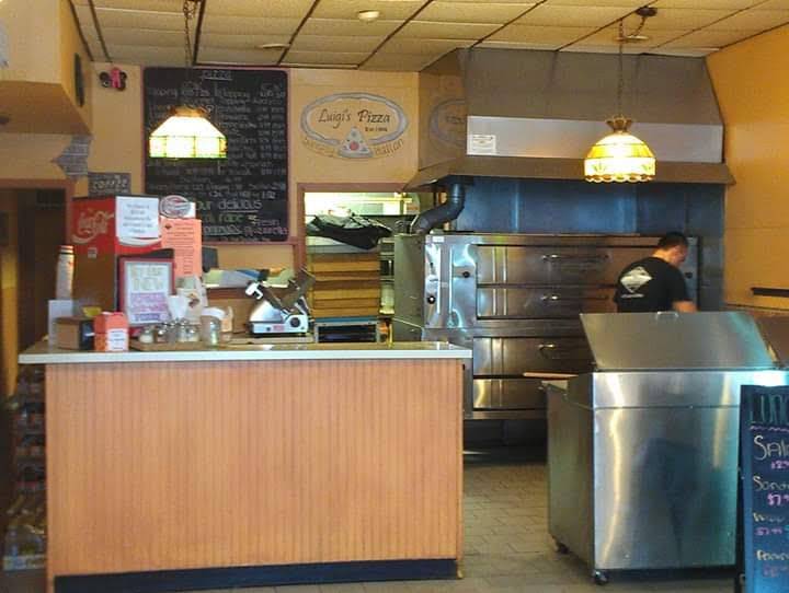 Luigis Pizza & Restaurant | meal takeaway | 16 Skyline Lakes Dr, Ringwood, NJ 07456, USA | 9738390268 OR +1 973-839-0268