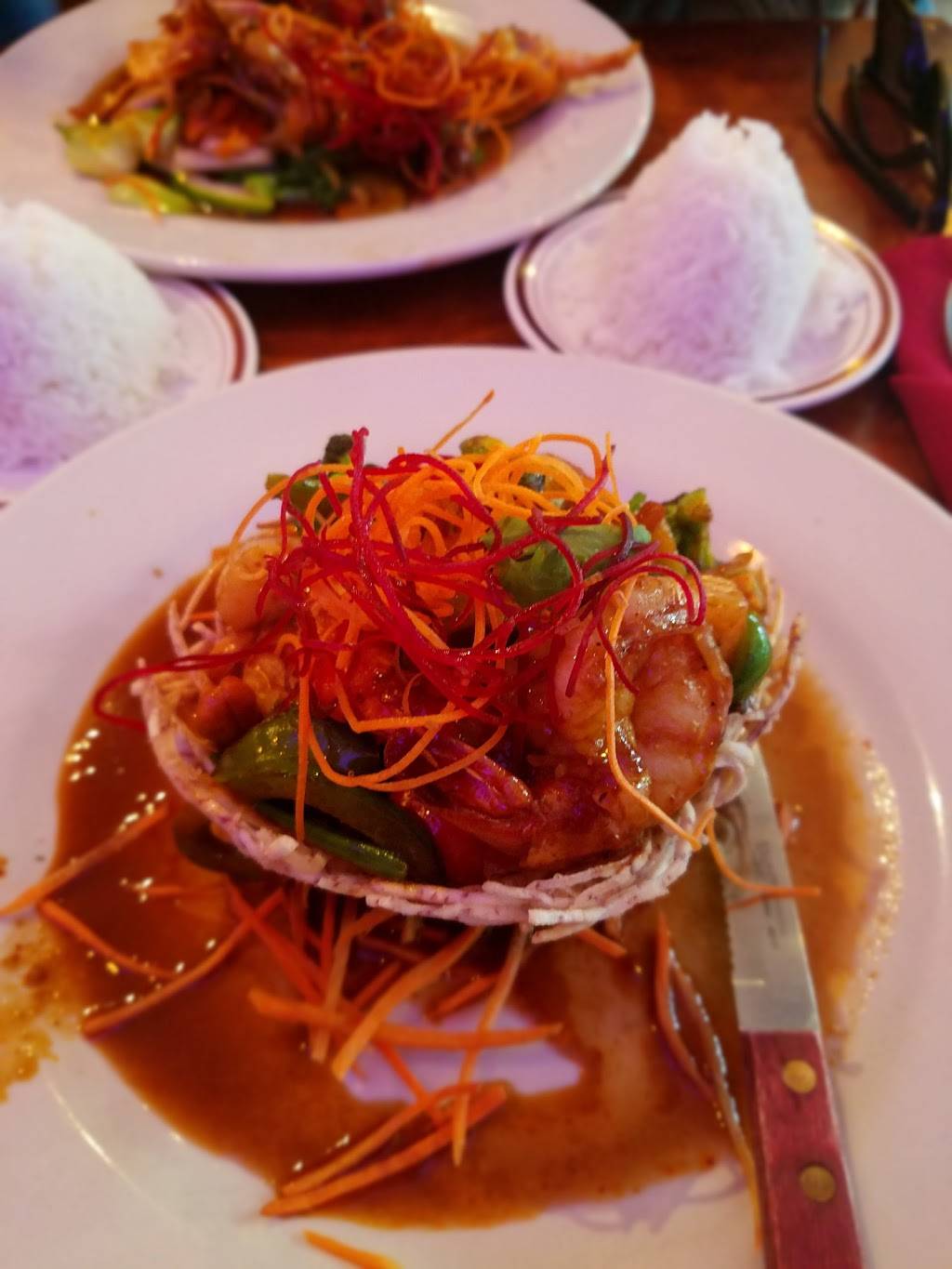 Centre Thai Bistro | restaurant | 268 Atlantic Ave b, East Rockaway, NY 11518, USA | 5166124858 OR +1 516-612-4858